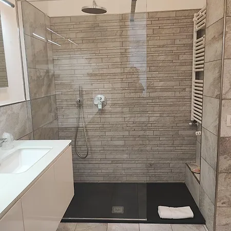 Guest house Alta 4*