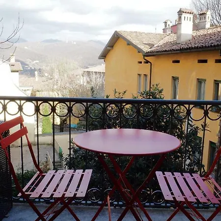 بيت ضيافة Alta بيرغامو